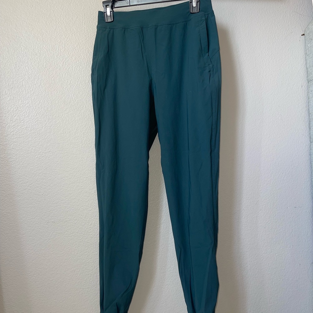 LULULEMON JOGGERS